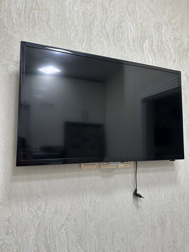 Televizorlar: İşlənmiş Televizor Samsung LCD 32" HD (1366x768), Ünvandan götürmə, Pulsuz çatdırılma, Ödənişli çatdırılma