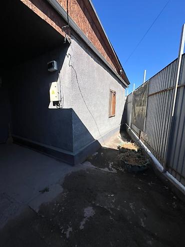 Продажа полдома: 4 комнаты, 80 м², 4 соток, Бишкек, Сары-Озон Дыйкан рынок Агентство недвижимости — 10
