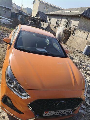 Hyundai: Hyundai Sonata: 2019 г., 2 л, Автомат, Бензин, Седан — 2