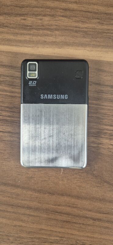 Nokia: Nokia 8 Sirocco — 2