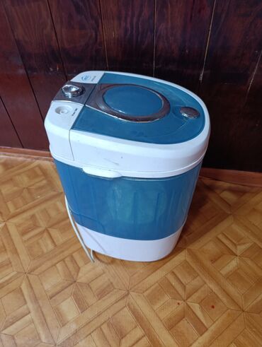 продам стиральную машину на запчасти: Компактная мини‑стиральная машина активаторного типа. Особенности: -
