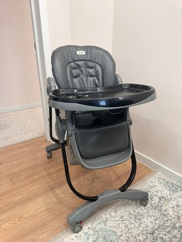 манеж буу: Кормящих столик в хорошем состоянии. В комплекте хб матрас и 5ти lalafo.kg да манеж буу: Кормящих столик в хорошем состоянии. В комплекте хб матрас и 5ти