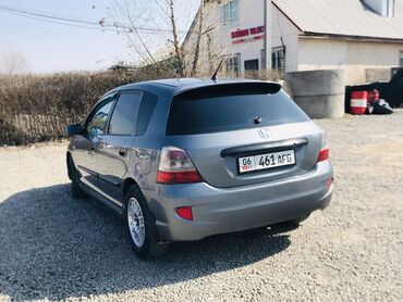Honda: Honda Civic: 2004 г., 1.6 л, Механика, Бензин