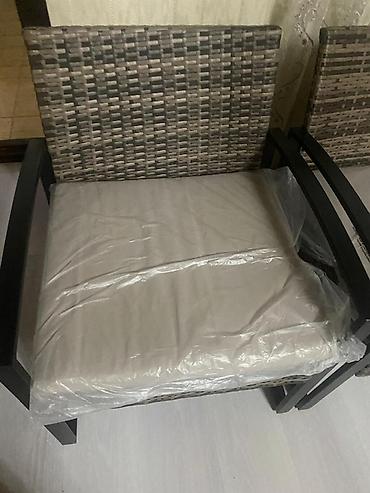 bag ucun divanlar: 3 hissəli rattan oturma dəsti - Tərkib: 1 ədəd 4nəfərlik skamya və 2 — 4