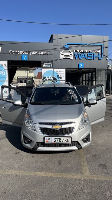 куплю авариний машина: Chevrolet Spark: 2010 г., 1 л, Автомат, Бензин, Хэтчбэк