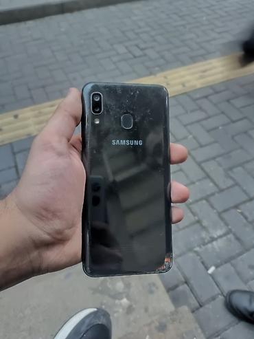 samsun a20: Samsung Galaxy A20, 32 GB, rəng - Qara, İki sim kartlı — 1