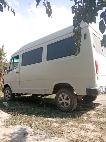 дом меняю: Автобус, Mercedes-Benz, 2.3 л