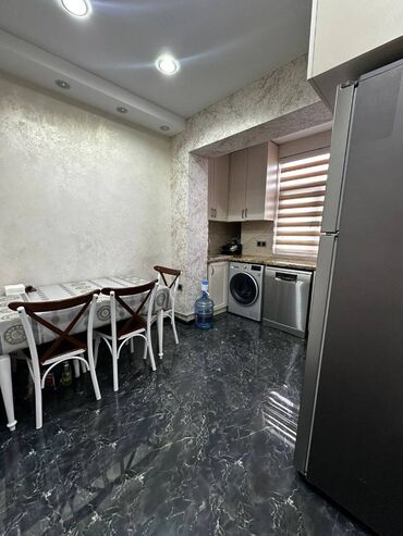 Köhnə tikili: Bakı, 3 otaqlı, Köhnə tikili, m. Həzi Aslanov, 82 kv. m -da lalafo.az — 11 Köhnə tikili: Bakı, 3 otaqlı, Köhnə tikili, m. Həzi Aslanov, 82 kv. m — 11