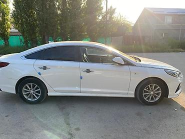 Hyundai: Hyundai Sonata: 2019 г., 2 л, Автомат, Газ, Седан — 20