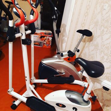 Маски, очки: Bu, evdə məşq etmək üçün nəzərdə tutulmuş fitnes avadanlığıdır. O
