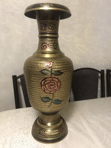 вазы с цветами: Китайская ваза, высота 60см