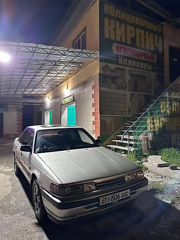 626: Mazda 626: 1989 г., 2 л, Механика, Бензин, Седан — 4
