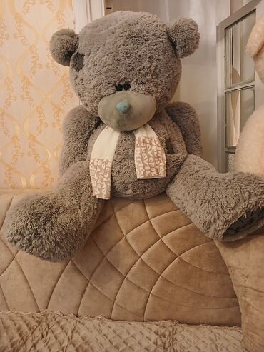 Oyuncaqlar: Teddy ayı .50 azn