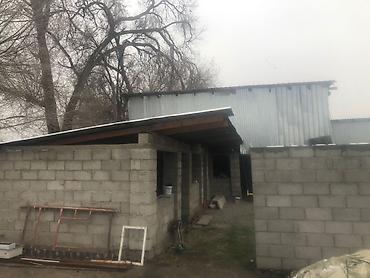 Продажа домов: Дом, 700 м², 5 комнат — 4