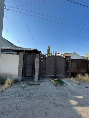 снять дом на сутки для вечеринки: Дом, 110 м², 4 комнаты, Собственник, Старый ремонт
