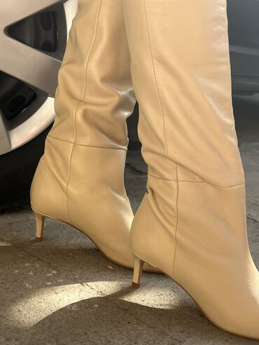 сапоги adidas женские: Сапоги, 42, цвет - Бежевый