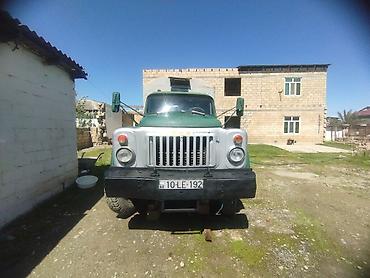 фургоны категории б: GAZ yük maşını – ikiqat kabinalı, qapalı furqonlu - Marka/model: GAZ — 2