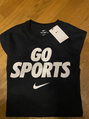 Футболка, S (EU 36), M (EU 38), цвет - Черный, Nike