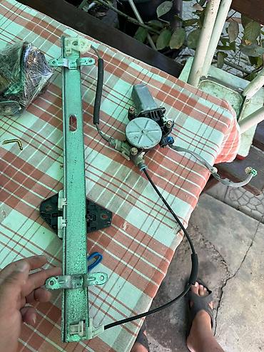 Другие детали кузова: Запчасти на honda crv rd5-rd7 Задний плафон правый рест поврежденный — 11