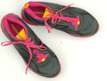 Жінкам: Кросівки жіночі, 41, Reebok, стан - Дуже гарний