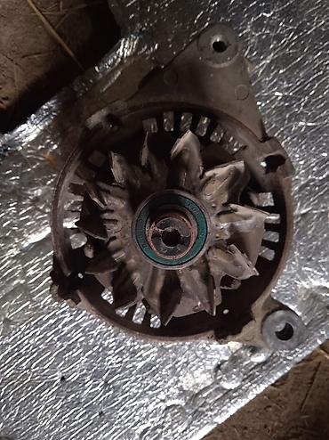 Генераторы: Генератор Toyota Б/у, Оригинал — 4