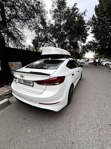 Продажа авто: Hyundai Elantra: 2017 г., 2 л, Автомат, Бензин, Седан — 10