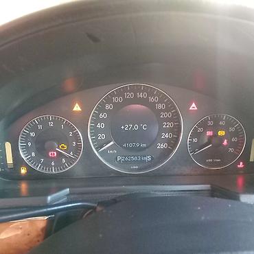 Mercedes-Benz: Mercedes-Benz E 240: 2.6 l | 2002 il Sedan — 8