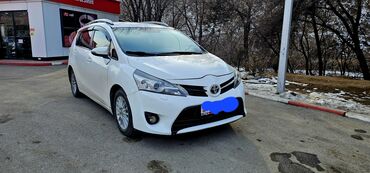 Toyota: Toyota Corolla Verso: 2014 г., 1.6 л, Механика, Газ, Минивэн