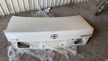 запчасти на тойота калдина в бишкеке: Крышка багажника Toyota, 2001 г., Б/у, Оригинал