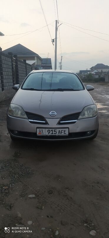 Nissan: Nissan Primera: 2004 г., 1.8 л, Механика, Бензин, Хэтчбэк