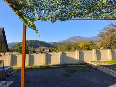 Bağ evlərinin kirayəsi: 120 kv. m, 4 otaqlı, Kanalizasiya, Kombi, Qaz — 4
