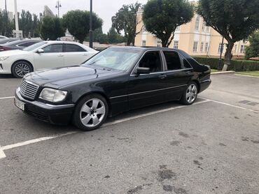 машинка гелик: Mercedes-Benz S-Class W140, черный седан. Брали с Германии,была в