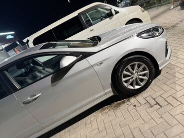 Hyundai: Hyundai Sonata: 2019 г., Типтроник, Газ, Седан — 3