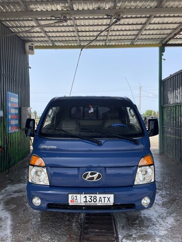 аванта 2: Hyundai Porter: 2010 г., 2.5 л, Автомат, Дизель, Фургон