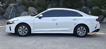 мати 2: Kia K5: 2022 г., 2 л, Автомат, Гибрид, Седан — 3