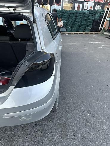 opel astra arxa stoplar: Opel Astra H hatchback arxa stop Cüt şəkildə stoplar qaradı reyal — 1