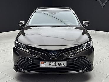 Toyota: Toyota Camry: 2020 г., 2.5 л, Автомат, Гибрид, Седан — 2