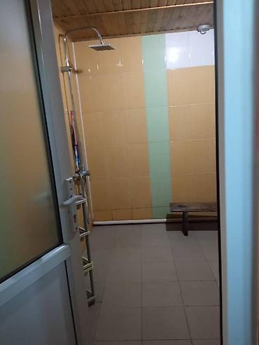 участок малаводный: 6 комнат и более, 200 м², 18 соток, Бишкек, Ак-Бата ж/м Собственник — 5