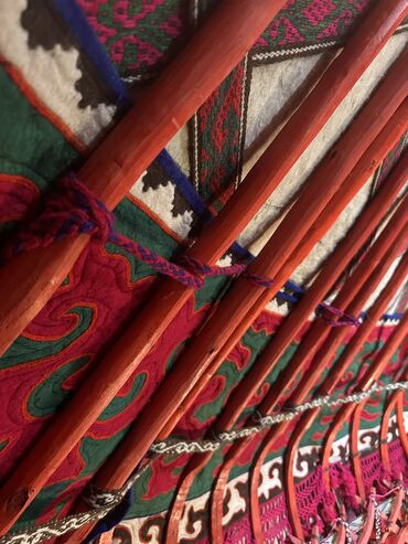 Продажа юрт: Продается боз уй, 75 баш, 5 канат Для другой подробной информации - — 11