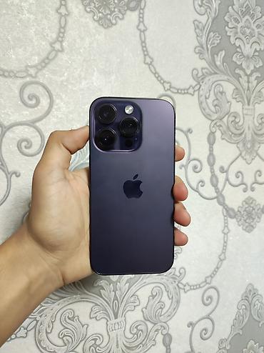 apple iphone 15: IPhone 14 Pro, Б/у, 128 ГБ, Deep Purple, Зарядное устройство, Защитное стекло, Чехол, 100 % — 2