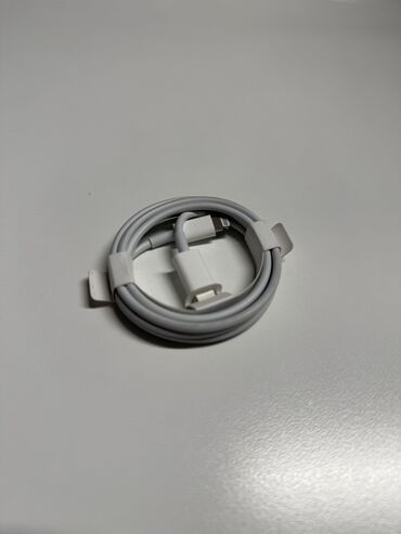 кабель ethernet: Apple Lightning Cable
Новый 1200
Б/У 800