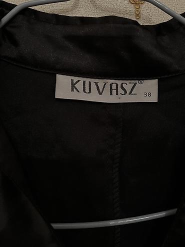 атласная рубашка мужская: Рубашка в размере xs-s в идеальном состоянии 
Цена:500 сом — 2