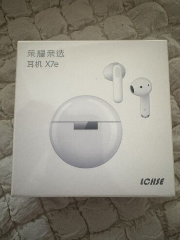 кейсы для наушников: Вакуумные, Honor, Новый, Беспроводные (Bluetooth), Классические