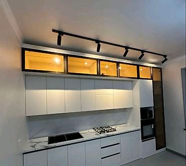 Кухонные гарнитуры: Кухонный гарнитур — 7