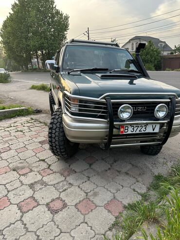 Isuzu: Isuzu Bighorn: 1996 г., 3.1 л, Автомат, Бензин, Внедорожник