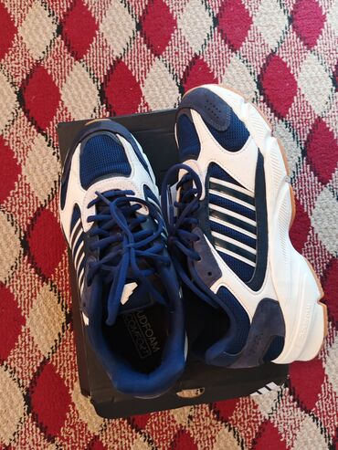 ремни мужские купить бишкек: Кроссовки adidas CRAZYCHAOS 2000 - Оригинальная коробка на фото