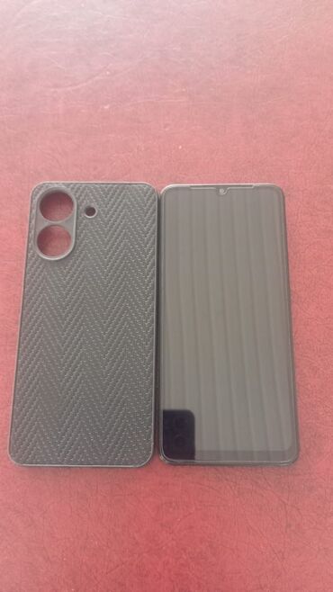 ikinci el ayfon 15 pro max: IPhone 15 Pro Max, 128 GB, Qara, Barmaq izi, Face ID