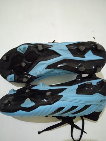 Kopačke: Adidas, veličina - 33, Upotrebljenо — 8