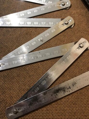 Digər əntiq əşyalar: Antik sovet .metre 20 m . Banka tutan 10 m .stoplar 10 manat — 10