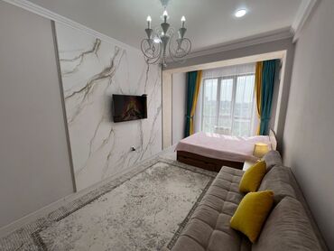 квартира с панорамными окнами: 1 комната, 42 м², Элитка, 9 этаж
